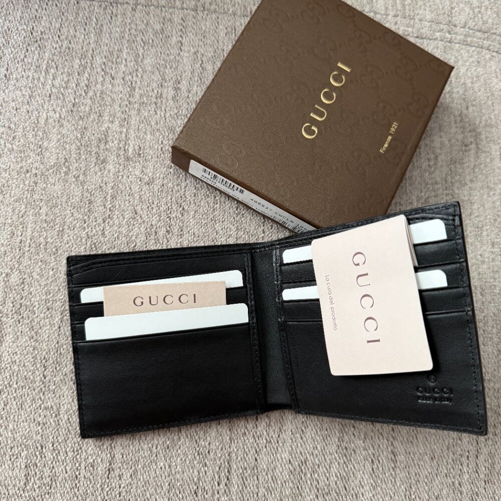 New Gucci Black Bifold with WEB - Picture 4 of 7